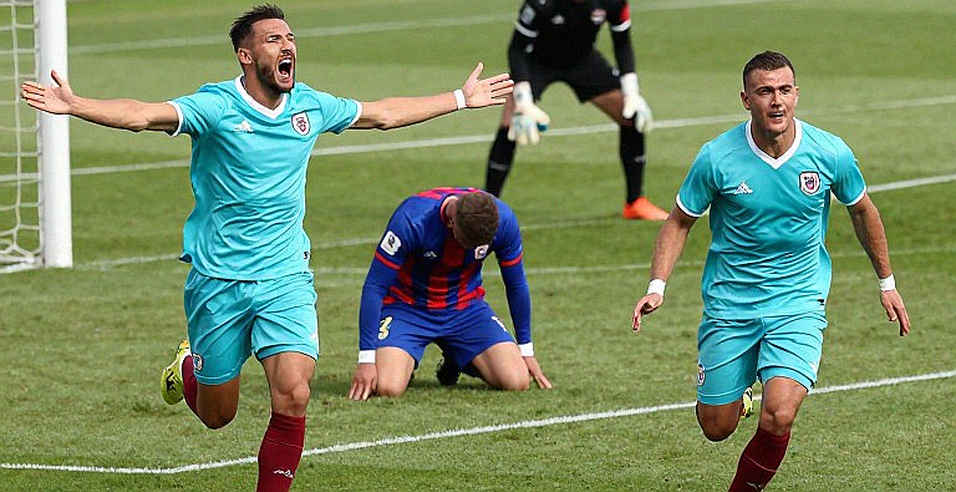 982 và 981: Saudi Pro League đối đầu FIFA và Opta về một bàn thắng của Ronaldo