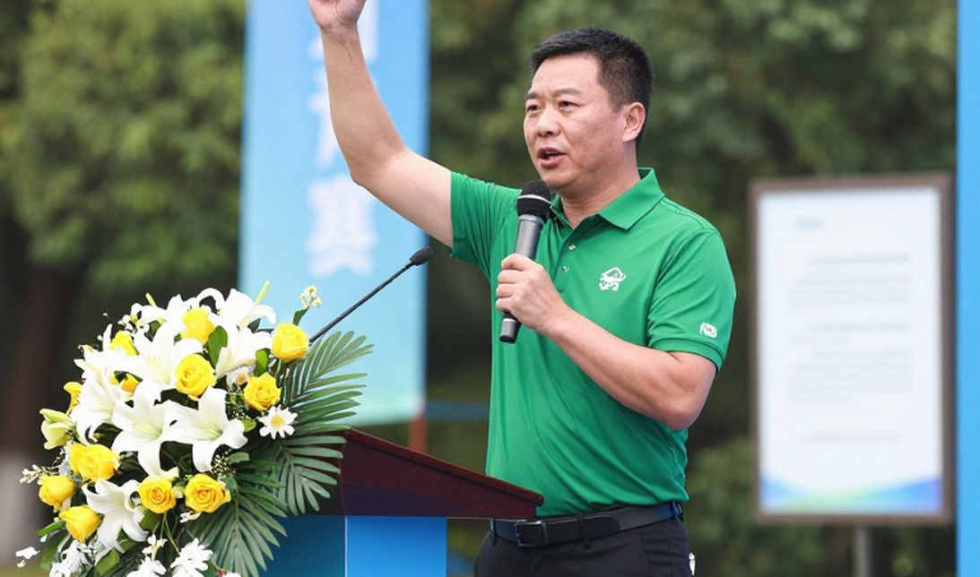 Brendan Valdes, khối u 9 cm và ba tháng đếm ngược trở lại tee đấu