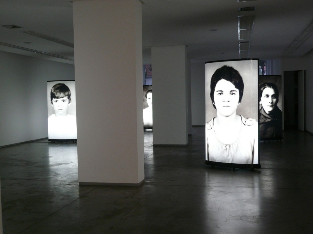 Rochelle Costi - Celma Albuquerque Galeria de Arte Contemporânea